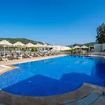 Trendlife Torba Hotel *